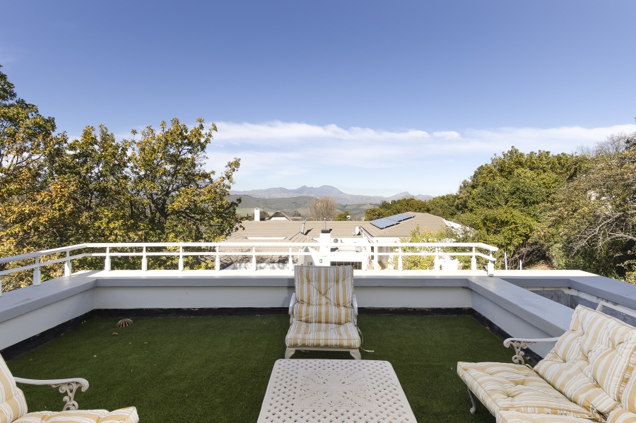 4 Bedroom Property for Sale in Erinvale Golf Estate Western Cape